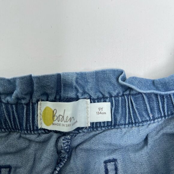 Mini Boden Denim Chambray Shorts With Heart Pockets Size 9Y - Picture 4 of 4